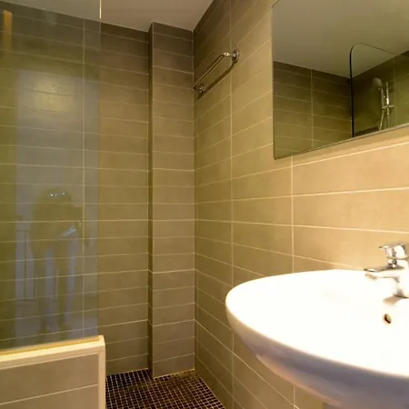 Holiday home Ermita 100 *